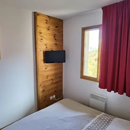 Apartment 4 Pers. Piscine Et Literie Toute Neuve. Puy-Saint-Vincent